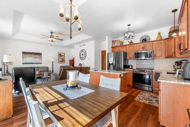 433 14th Avenue, Baraboo, WI 53913