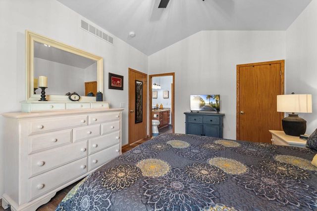 433 14th Avenue, Baraboo, WI 53913