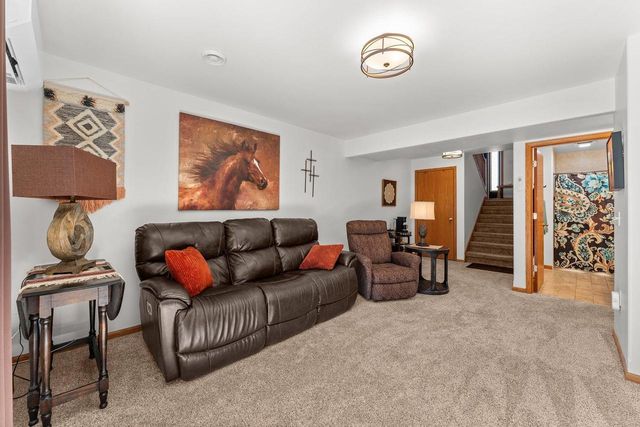 433 14th Avenue, Baraboo, WI 53913
