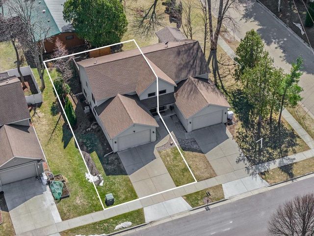 433 14th Avenue, Baraboo, WI 53913