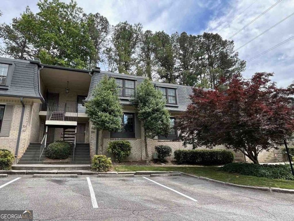 102 La Rue Place NW, Atlanta, GA 30327 — exterior