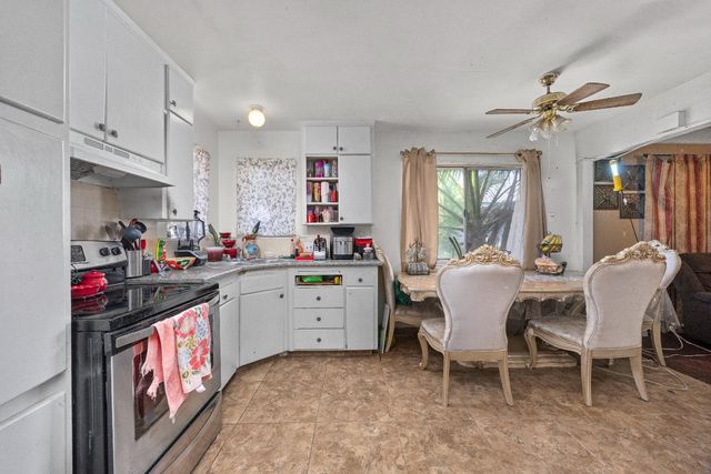 3626 E Lowe Avenue, Fresno, CA 93702