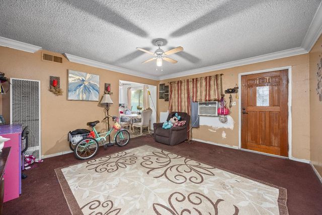 3626 E Lowe Avenue, Fresno, CA 93702