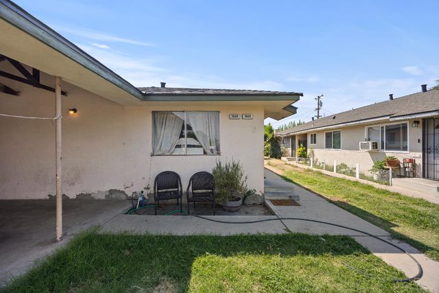 3626 E Lowe Avenue, Fresno, CA 93702