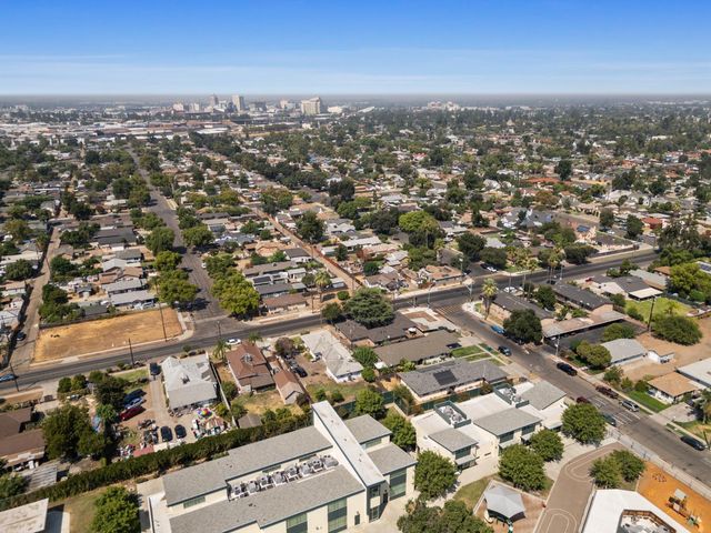 3626 E Lowe Avenue, Fresno, CA 93702