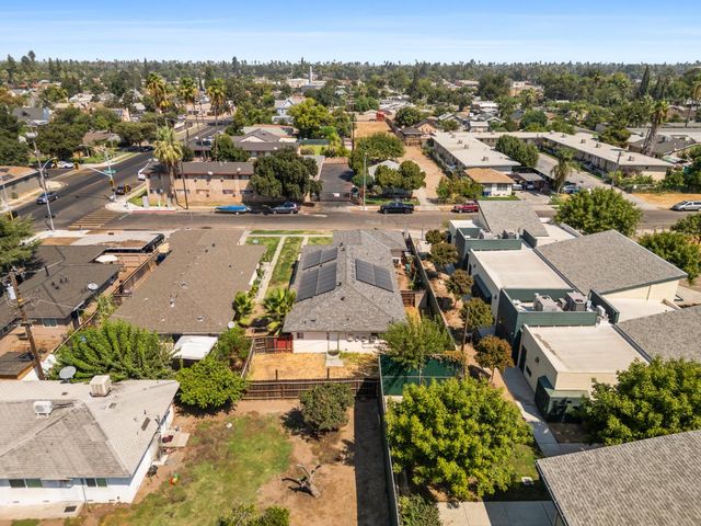 3626 E Lowe Avenue, Fresno, CA 93702