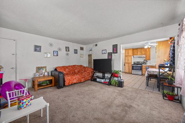 3626 E Lowe Avenue, Fresno, CA 93702