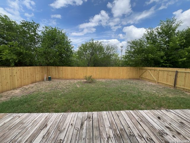 9011 Laguna Falls, San Antonio, TX 78251