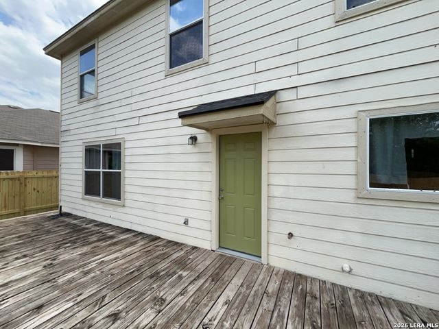 9011 Laguna Falls, San Antonio, TX 78251