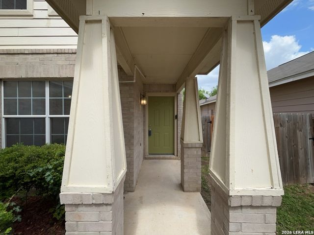 9011 Laguna Falls, San Antonio, TX 78251