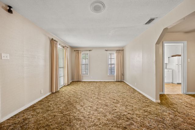 3409 Dalford Street, Fort Worth, TX 76111