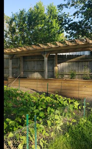 1110 Johnson Street, Des Moines, IA 50315