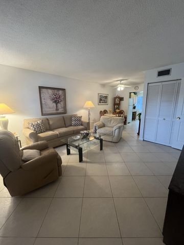21 Abbey Lane 104, Delray Beach, FL 33446