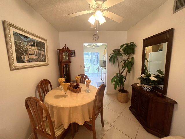 21 Abbey Lane 104, Delray Beach, FL 33446