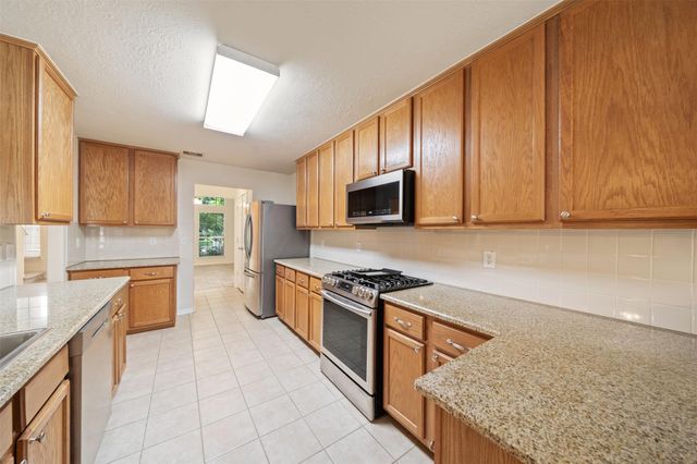 2309 Neches Drive, Deer Park, TX 77536