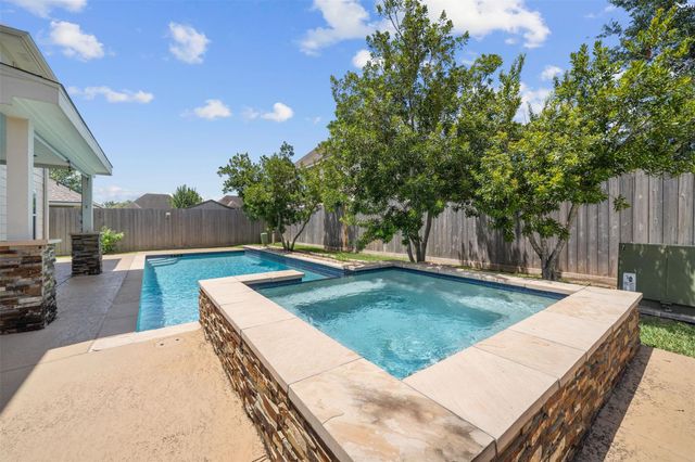 2309 Neches Drive, Deer Park, TX 77536