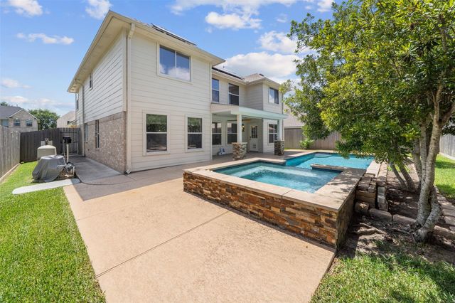 2309 Neches Drive, Deer Park, TX 77536