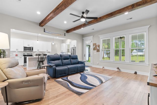 464 NW Boundary Loop Rd., Calabash, NC 28467