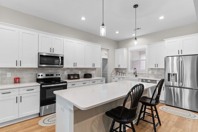 464 NW Boundary Loop Rd., Calabash, NC 28467