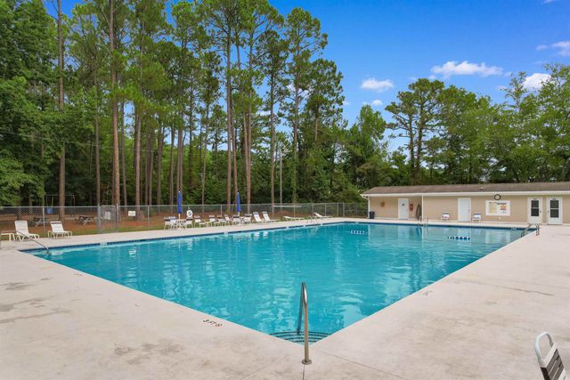 464 NW Boundary Loop Rd., Calabash, NC 28467