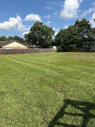 9118 Nyssa Street, Houston, TX 77078