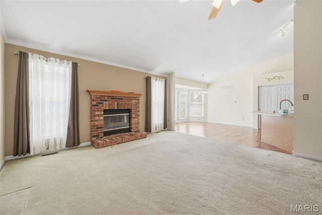 8003 Knights Crossing Drive, O'fallon, MO 63368