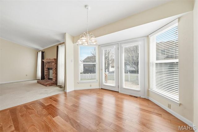 8003 Knights Crossing Drive, O'fallon, MO 63368