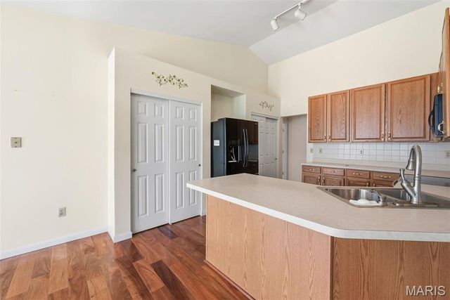 8003 Knights Crossing Drive, O'fallon, MO 63368