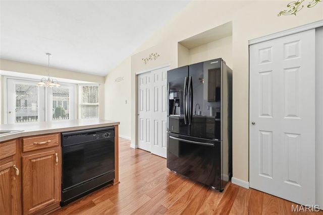 8003 Knights Crossing Drive, O'fallon, MO 63368