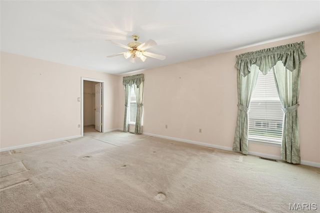 8003 Knights Crossing Drive, O'fallon, MO 63368