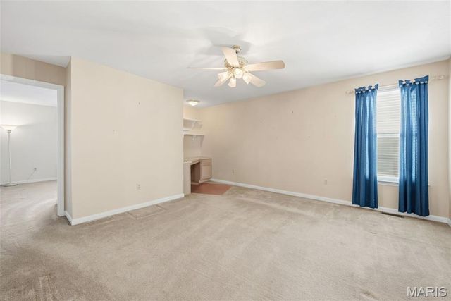 8003 Knights Crossing Drive, O'fallon, MO 63368