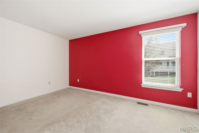 8003 Knights Crossing Drive, O'fallon, MO 63368