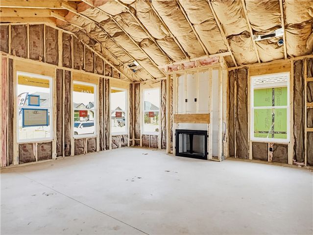 6801 Basswood Avenue, Bentonville, AR 72713