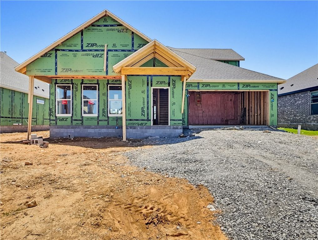 6801 Basswood Avenue, Bentonville, AR 72713