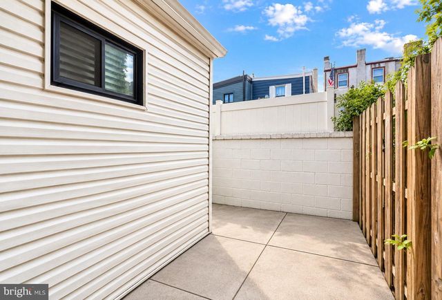 1746 TULIP ST, Philadelphia, PA 19125