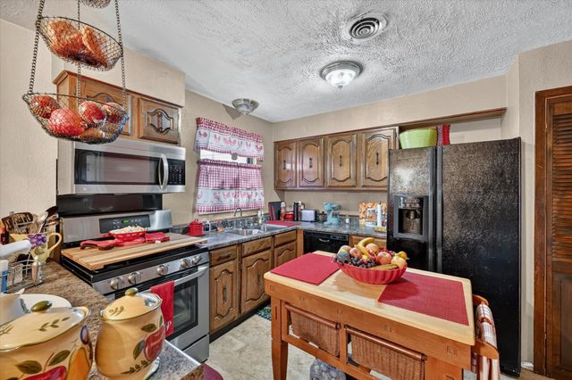 2251 Myrtlewood Drive, Dallas, TX 75232