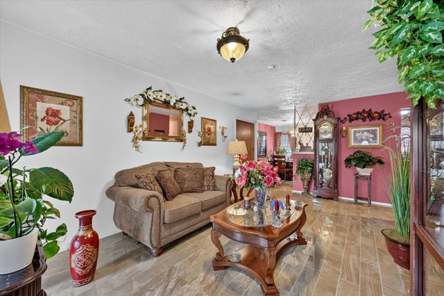 2251 Myrtlewood Drive, Dallas, TX 75232