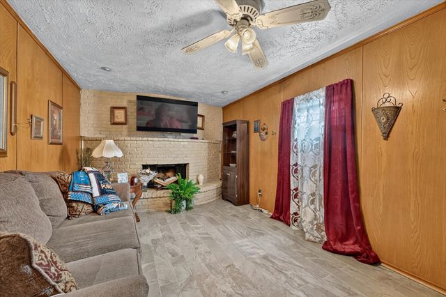 2251 Myrtlewood Drive, Dallas, TX 75232
