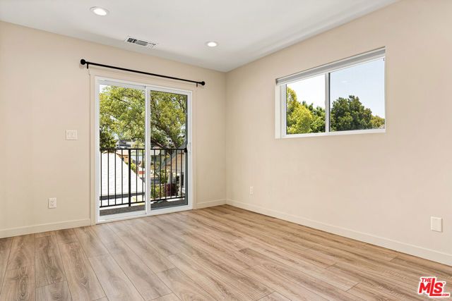 3500 La Clede Avenue, Los Angeles, CA 90039