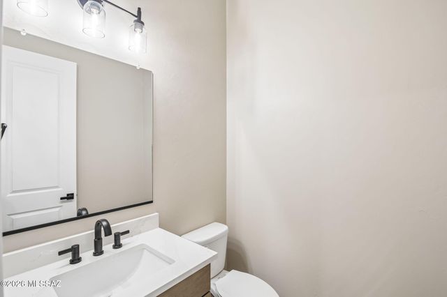 7530 W Beloperon Lane, Marana, AZ 85658