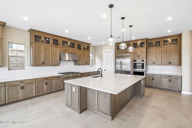 7530 W Beloperon Lane, Marana, AZ 85658
