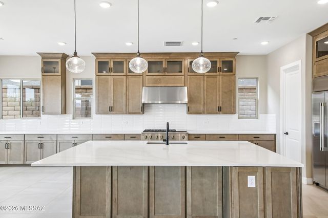 7530 W Beloperon Lane, Marana, AZ 85658