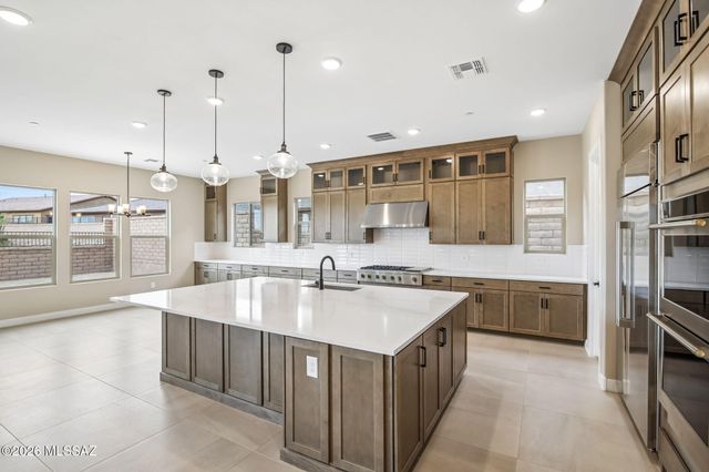 7530 W Beloperon Lane, Marana, AZ 85658