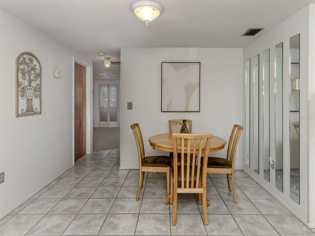 325 PALMETTO ROAD W, Nokomis, FL 34275