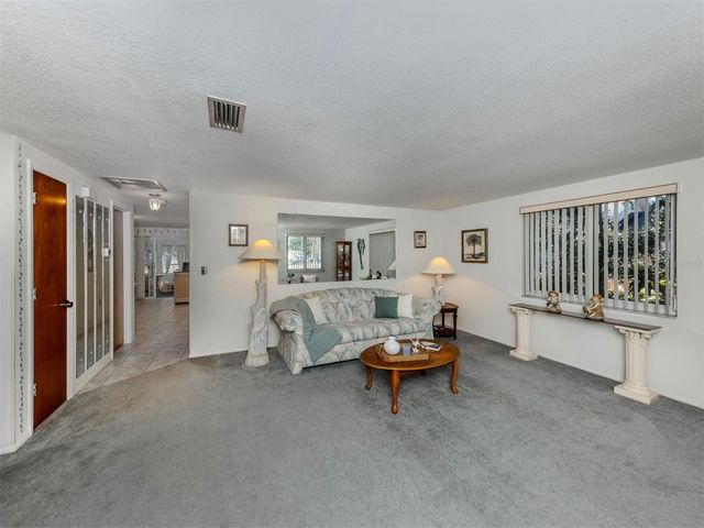 325 PALMETTO ROAD W, Nokomis, FL 34275