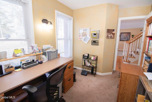 19 Mann Boulevard, Halfmoon, NY 12065