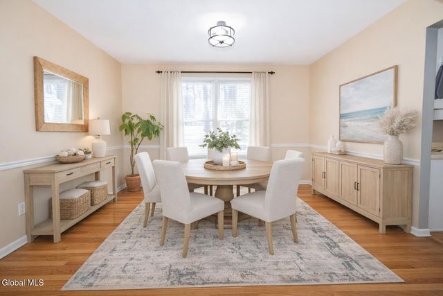 19 Mann Boulevard, Halfmoon, NY 12065