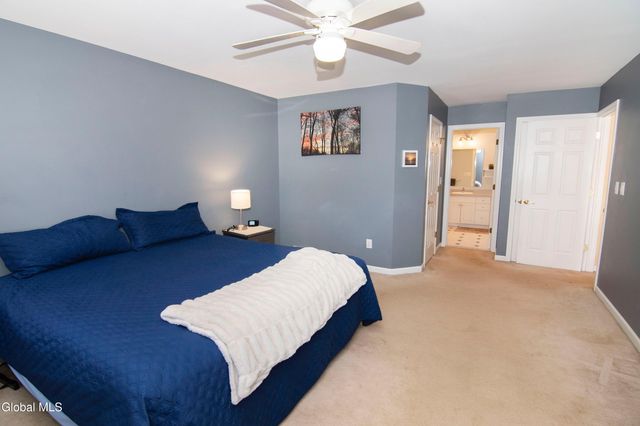 19 Mann Boulevard, Halfmoon, NY 12065