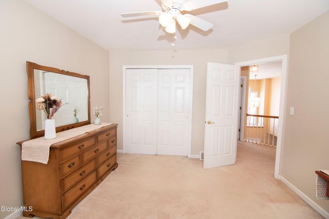 19 Mann Boulevard, Halfmoon, NY 12065