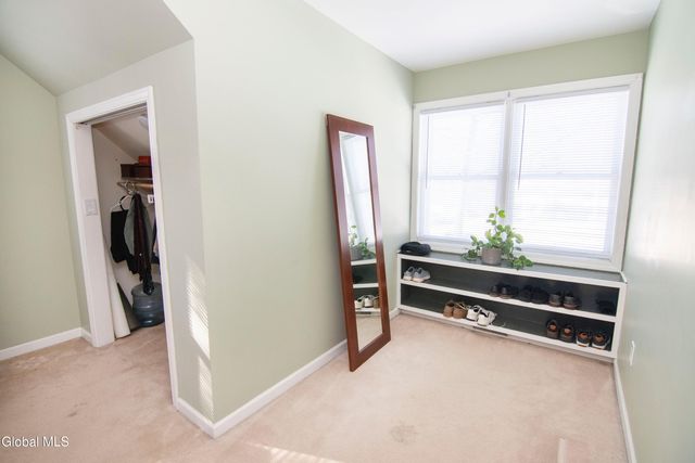 19 Mann Boulevard, Halfmoon, NY 12065